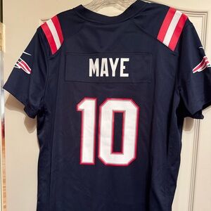 Drake Maye Nike Jersey Officially Licensed Brand New With Tags Size Woman’s XL